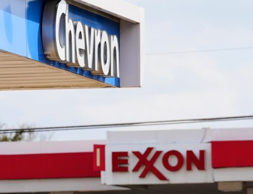 Exxon και Chevron προειδοποιούν: Οι υψηλές τιμές των καυσίμων θα επιμείνουν